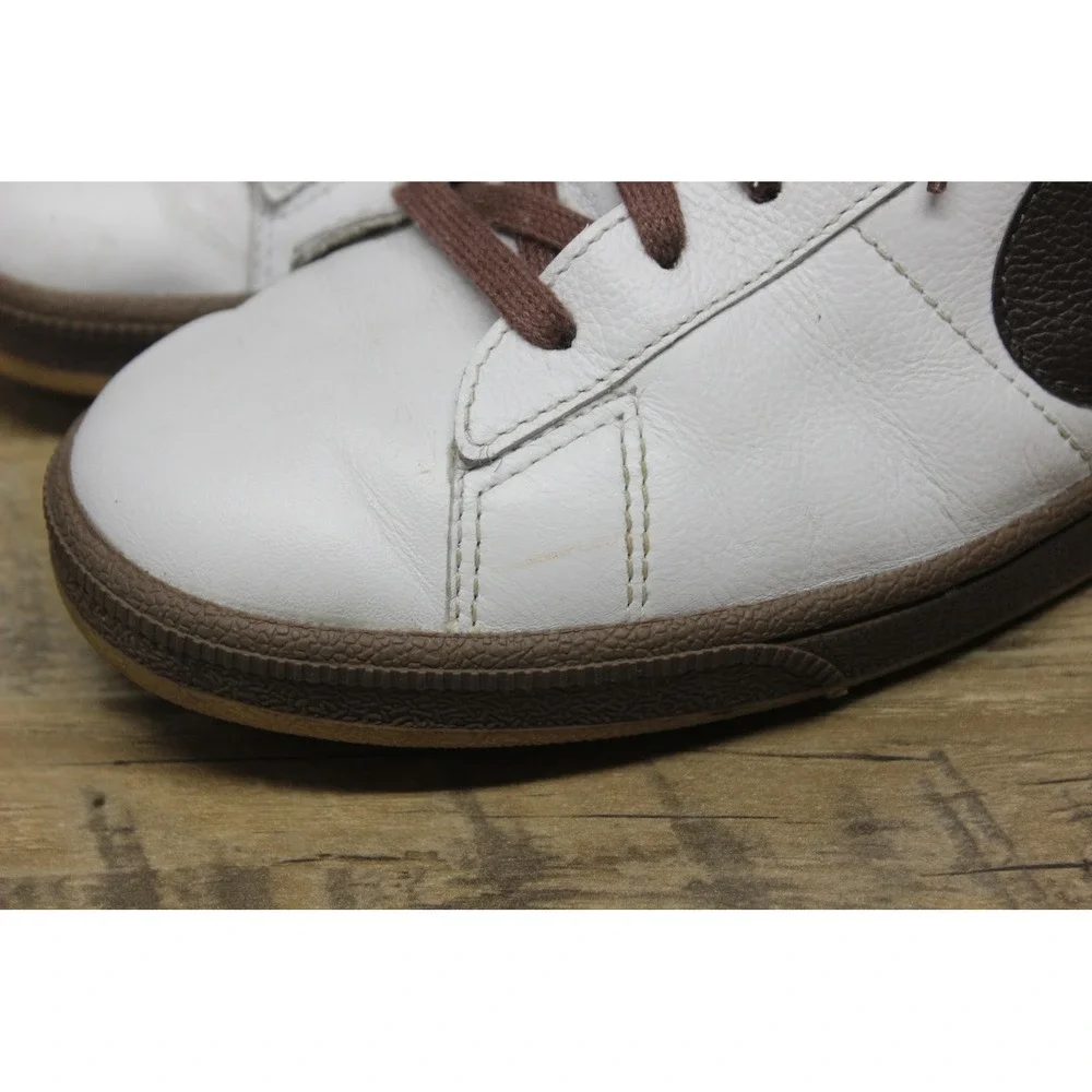 Nike Court Royale White‎ Brown Sneakers Men's Size 10.5 Tennis Normcore Style